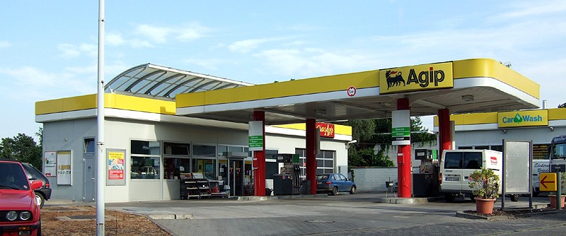 Distributor Oli Agip